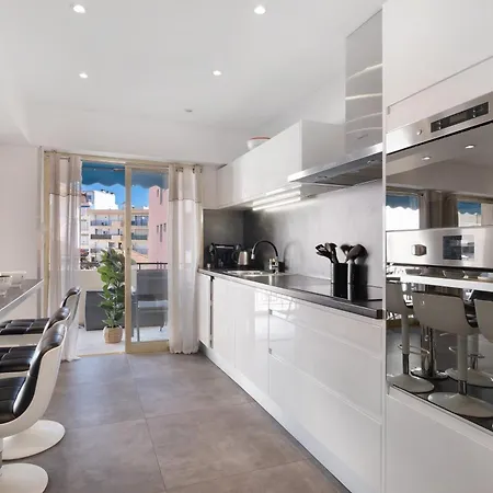 Centre Juan-les-pins Diego Suarez Apartment Antibes
