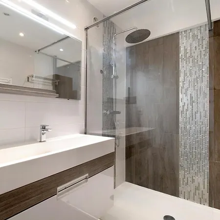 Apartment Centre Juan-les-pins Diego Suarez Antibes