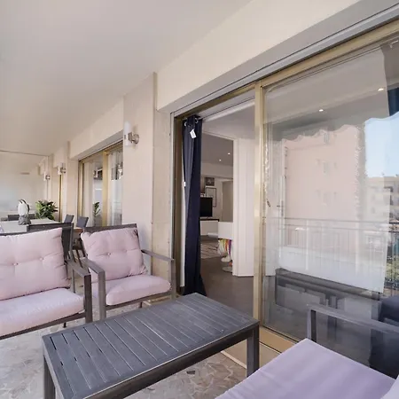 Apartment Centre Juan-les-pins Diego Suarez