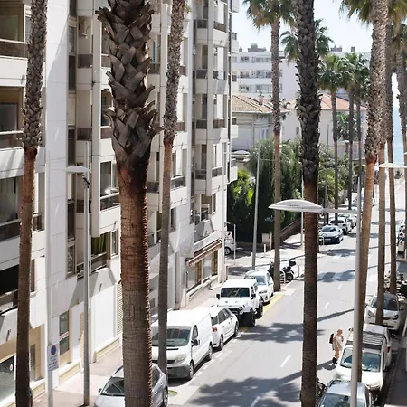 Centre Juan-les-pins Diego Suarez Apartament